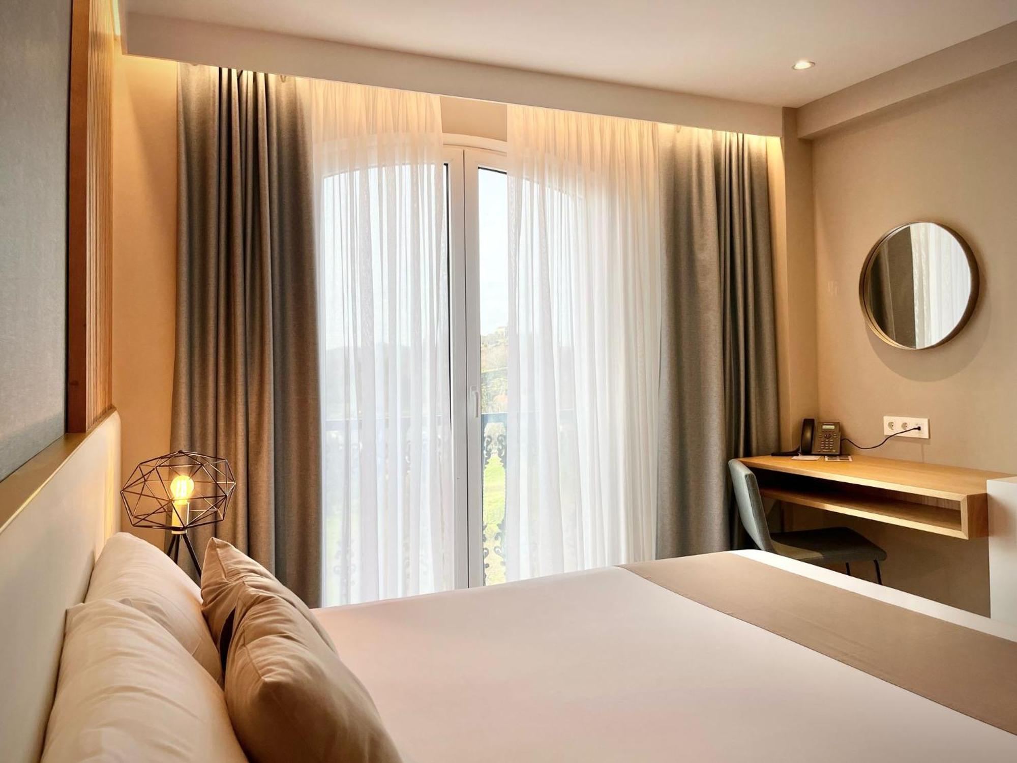 Hotel Candor San Salvador エクステリア 写真